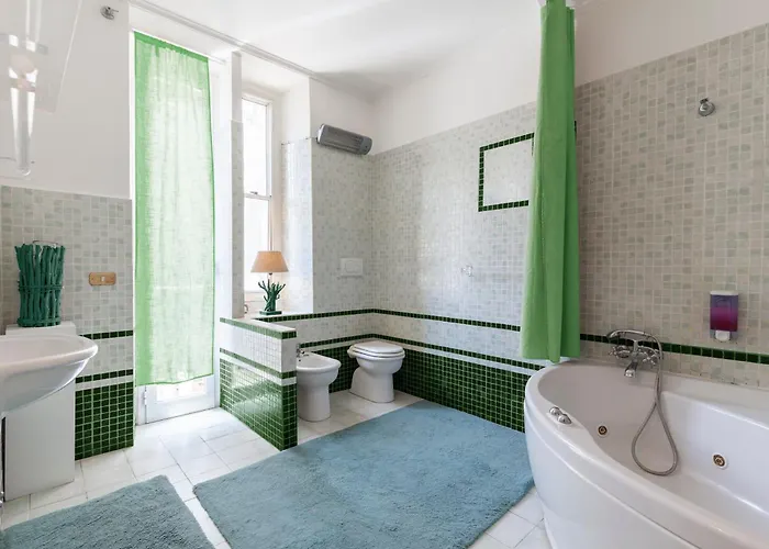 Spanish Steps Historic Appartement