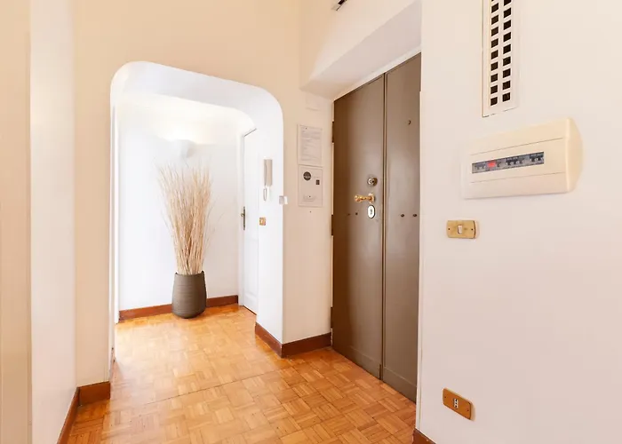 Spanish Steps Historic Appartement